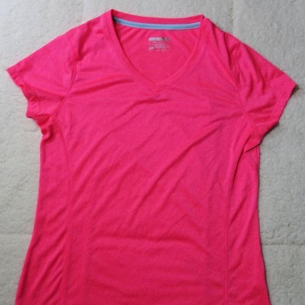 Layer 8 Quick Dry Pink Women's Tank Top Medium